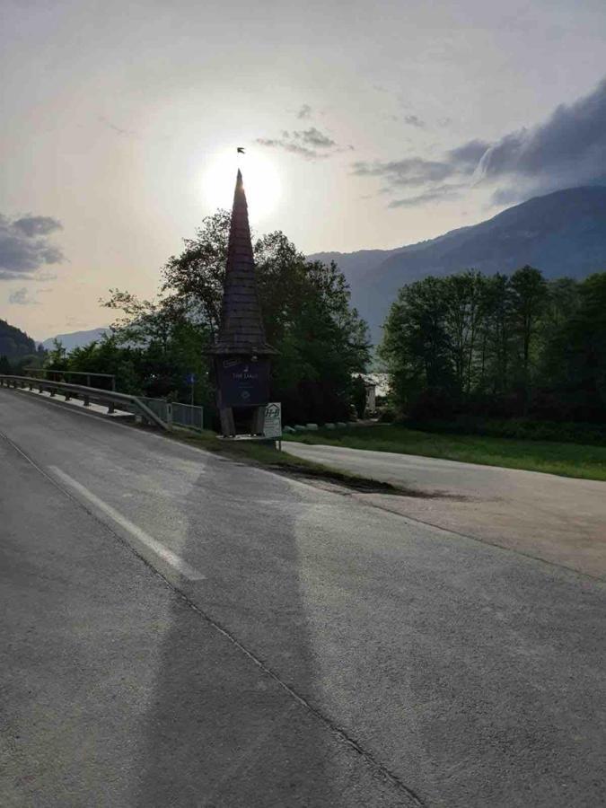 Vista Del Lago Fuer 8 Personen Und Parktplatz Leilighet Ossiach Eksteriør bilde